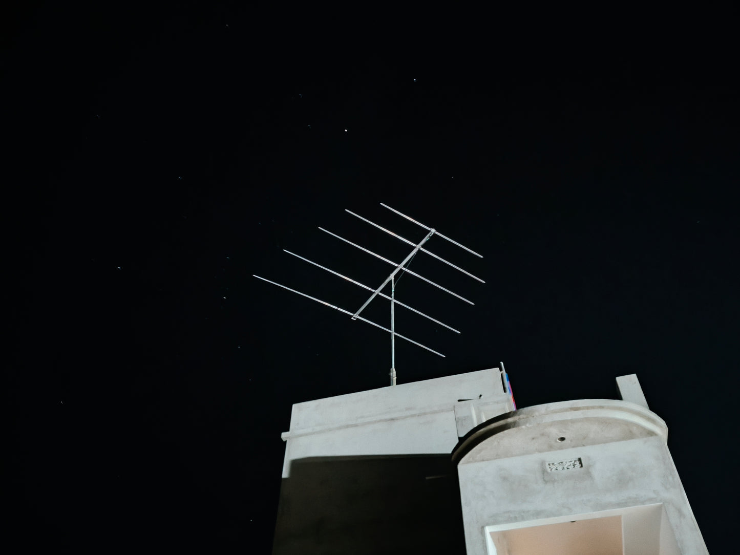 RFD-LP2430, Wideband 24.8 - 30.5 MHz Log Periodic Antenna